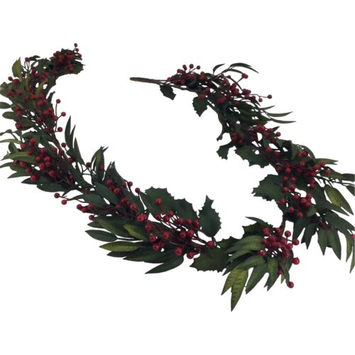Garland Green Leaf with Red Berries