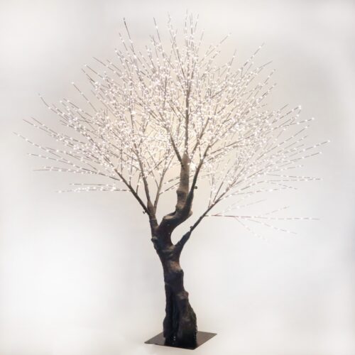 Oakland LED Outdoor Tree